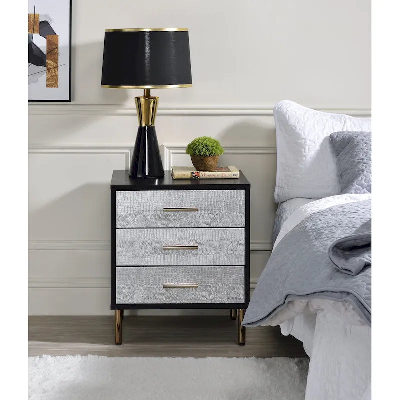 3-Drawer Solid Wood Bachelors Chest, Storage Cabinet with Solid Wood Handle for Bedroom, Living Room