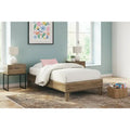 Signature Design by Ashley Deanlow Honey Platform Bed