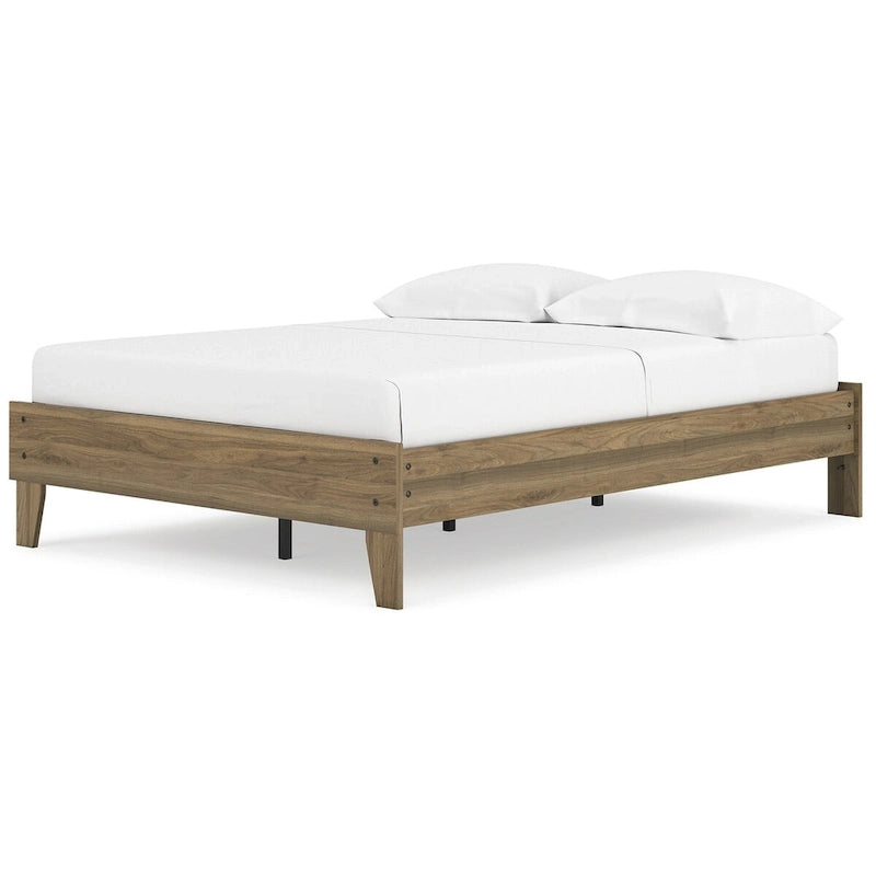 Signature Design by Ashley Deanlow Honey Platform Bed