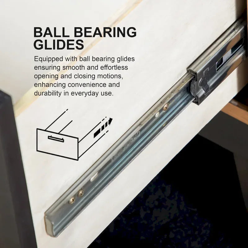 Furniture of America Cruz Contemporary Gray Solid Wood Panel 5-Piece Bed, 2 Nightstand, Dresser and Mirror Bedroom Set